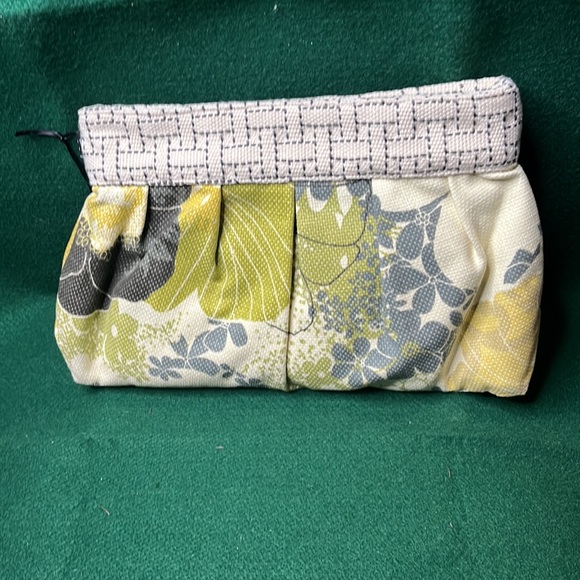 Lisa Lill Studio NWT purse - Picture 4 of 5
